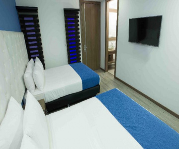 Hotel AW Plaza Miranda