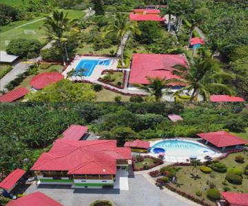 Hotel Campestre Los Tucanes