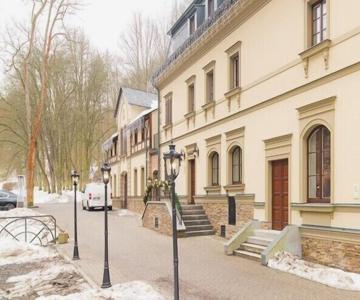 Malé Versailles