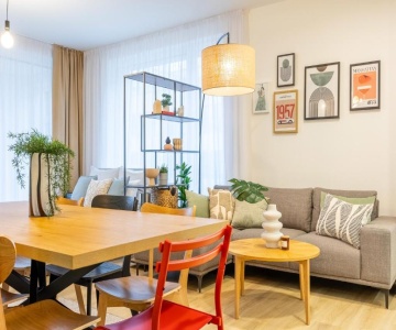Spacious 3br - 2 Parking Spots, Full Kitchen, By Gravity Prague