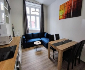 Two Bedroom Apartment With Parking