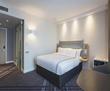 Premier Inn Freiburg City Süd Hotel