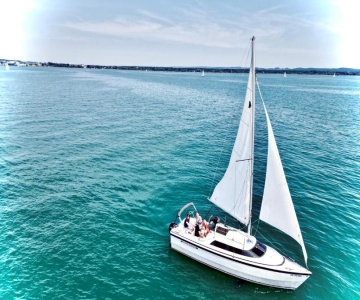 floating Home - Übernachten Auf Einer Segelyacht Im Hafen