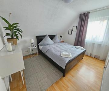 House Tinz - Cozy Cottage In A Quiet Location