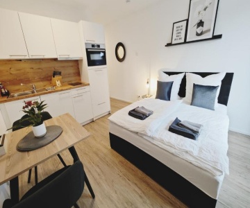 Ticasa Black-zentral-outlet-aufzug-stylisch-unique