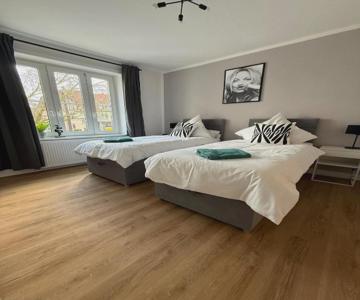 Apartment 2 Chic Chamber