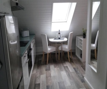 Helle 2-zimmerwohnung Am Stadtrand