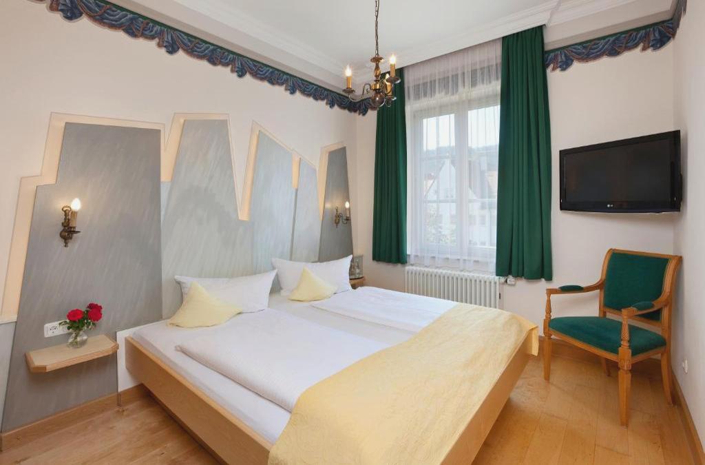 Hotel Hirsch