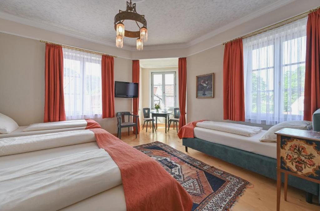 Hotel Hirsch
