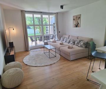 Moderne gemütliche stilvolle Wohnung