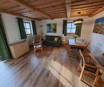 Dreiländereck 403, Sonderpreise Im November Wegen Hallenbadschließung