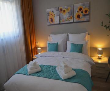 Cozy House With Garden