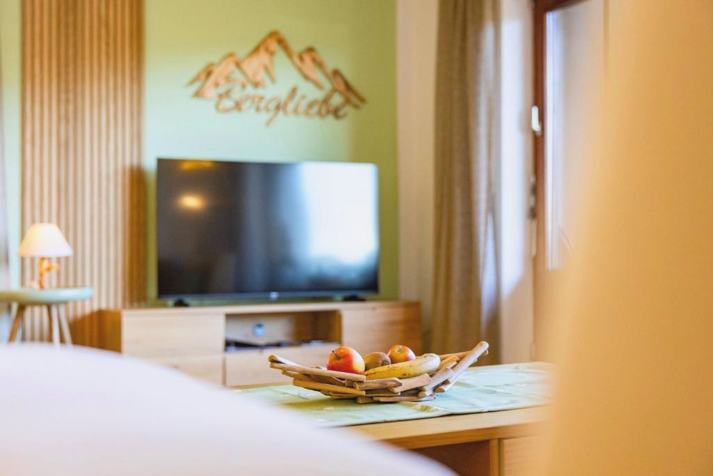 FeWo Armonie im Allgäu - Tischfusball & Dart, groser Südbalkon, gratis Erlebnisse mit Königscard