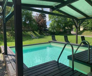 Villa Mit Pool Und Grillplatz In Regensburg