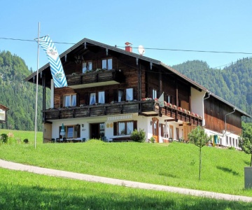 Apartment Widhölzl-2 By Interhome