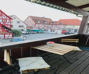 Mitten In Den Weinbergen