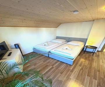 Bavaria Home: Balkon, Küche, Netflix