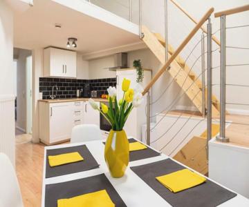 Spacious Two Br Plus Ac Plus Selfcheckin