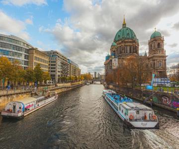 Lux Central Apartment