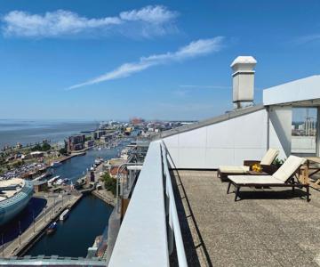 Coast House Sky Suite