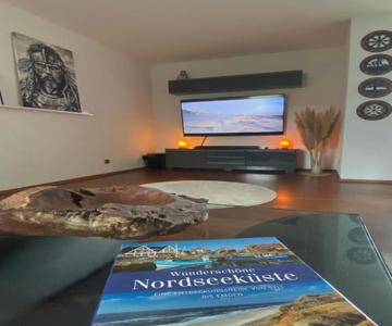 City Ferienwohnung Skyline - Mit Großem Balkon & Xxl- Sofa Für Bis Zu 4 Personen