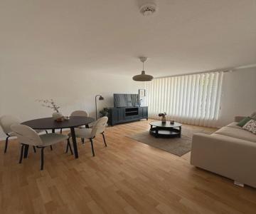 Schöne Wohnung Gegenüber Bahnhof