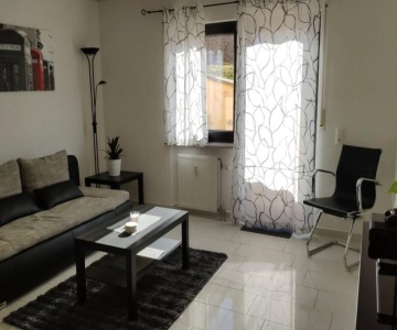 Schöne Wohnung In Ruhiger Zentraler Lage