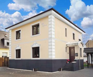 Villa Stefanie & Bungalows