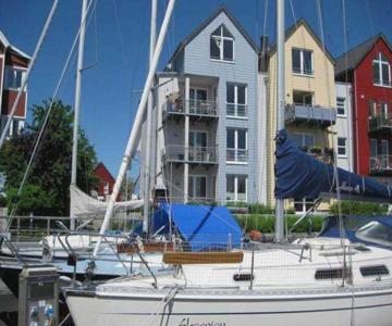 Ferienwohnungen Am Yachthafen Kari