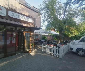 Zum kleinen Reichstag