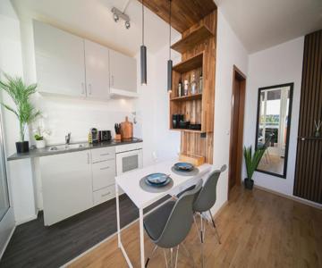 Studio White - Central - Balcony - Fair - Kitchen