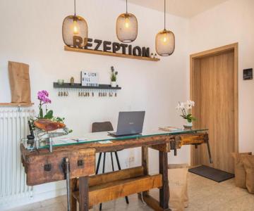 Hotel Clement - Bed & Breakfast