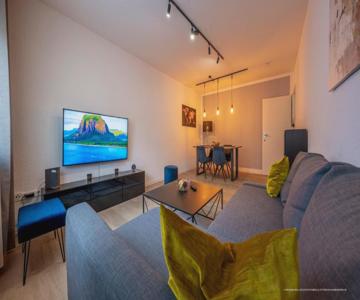 Flair: Stylisches Apartment - Netflix - Basf - Uni Mannheim