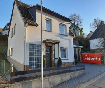 Ferienhaus Urban Mit Garage