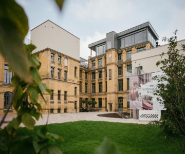 Fabrik Studio Apartments