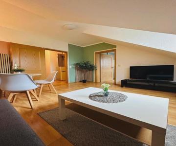 Gemütliche Dachgeschosswohnung -waldstraßenviertel Leipzig