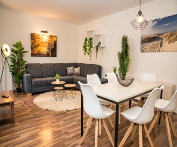 3 Zimmer - Ferien & Monteur Maisonette In Magdeburg, H