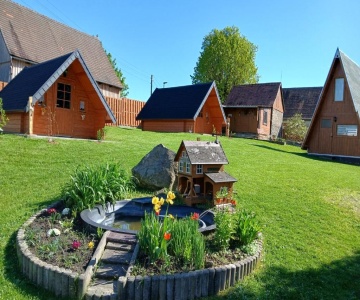 Zittau - Ferienwohnung Frieda Mit Camping Familien, Und Biker Hütten Am Zittauer Gebirge