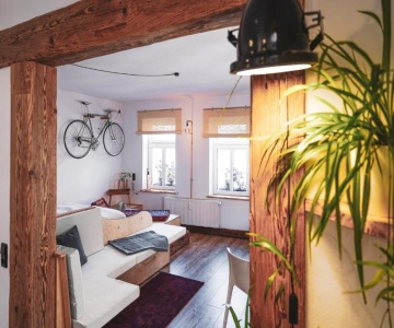 Studio Apartment Zur Alten Post, 48qm Individualapartment Mit Blick über Zittaus Altstadt, Ferienwoh