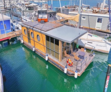 Hausboot - Kleine Auszeit