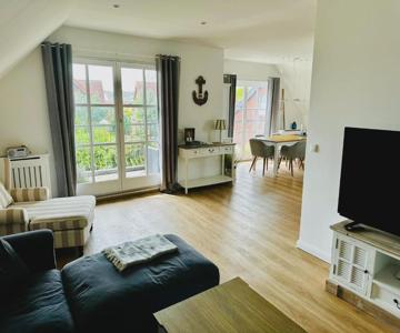 Große Deluxe Ferienwohnung Mit Balkon, 2 Sz Und Nur 300m Zum Strand