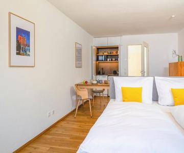Altstadt Apartment For 2