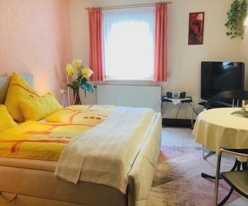 Schöne Ruhige Ferienwohnung