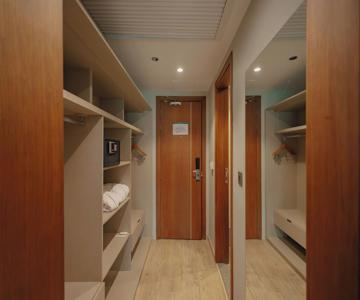 Phoenix Hotel and Wellness