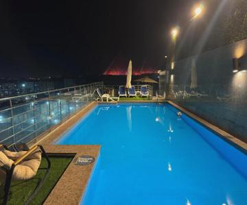 Pyramids Charm Hotel