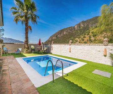 Awesome Home In Algodonales With Wifi