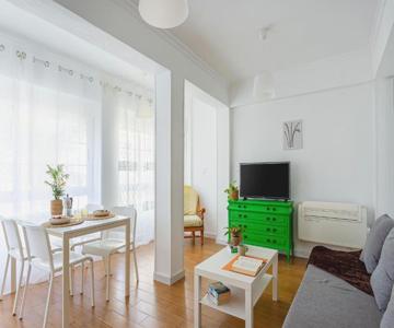 Unique Plaza Higuitos