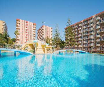 Oceanblue Suite Studio - Piscina