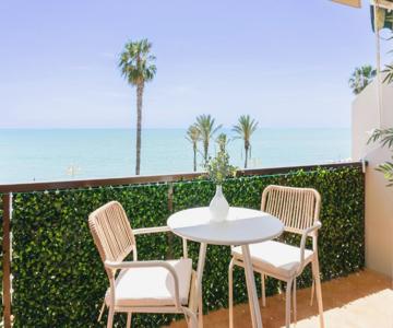 Boutique Flat Sea Views