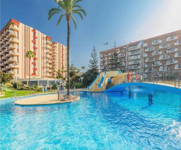 Cozy Apartment In Benalmadena With Wifi